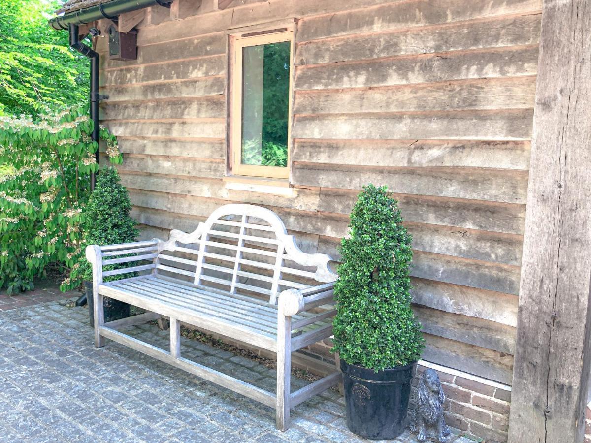 Hertford Barn Conversion Exterior foto